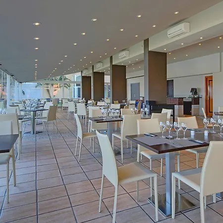 Hotel SOL by Meliá Málaga Guadalmar 4*